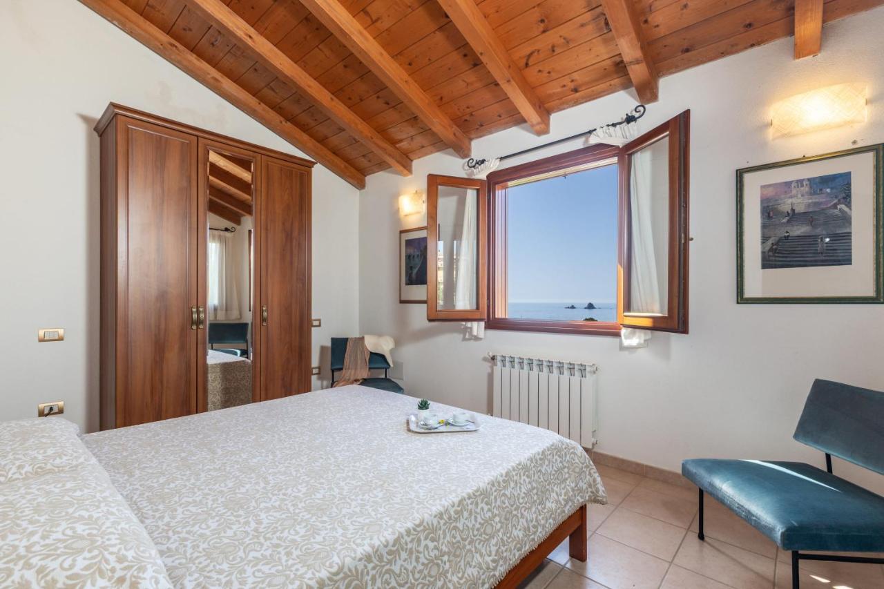 Апартаменты Casa Orfea Санта-Мария-Наварезе Экстерьер фото